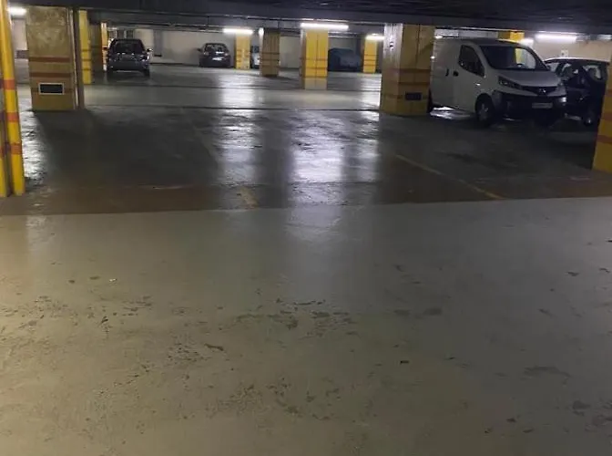 408 Gale Center Wi-fi, Estacionamento Apartman *