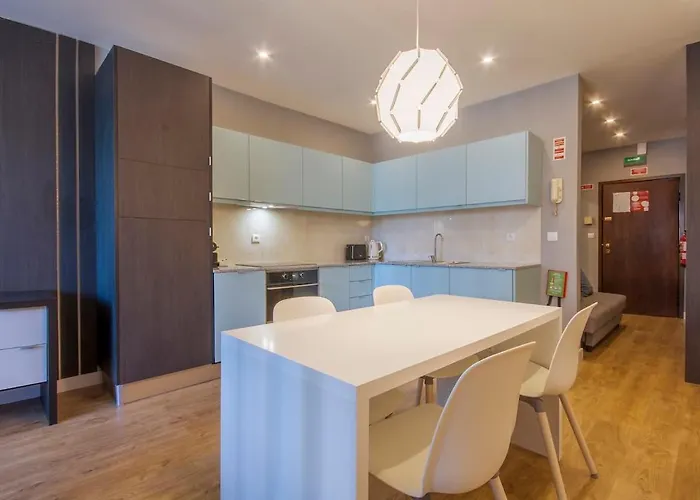 408 Gale Center Wi-fi, Estacionamento * Porto